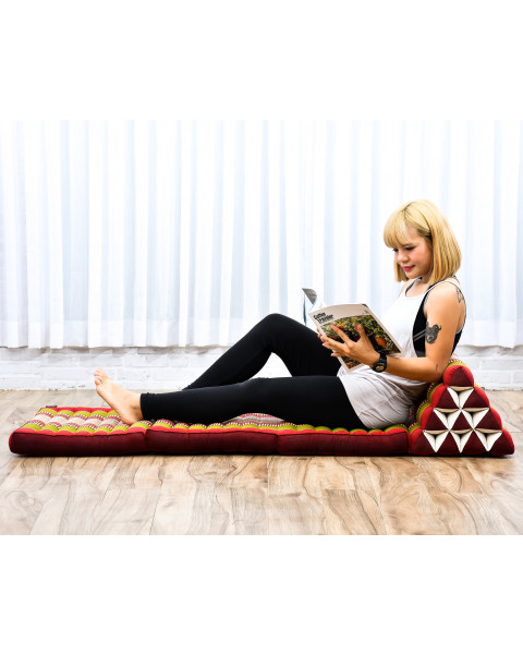 Leewadee - Comfortable Japanese Floor Mattress - Thai Floor Bed With Triangle Cushion - Futon Mattress - Thai Massage Mat, 67 x 21 inches, Green Red, Kapok Filling
