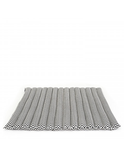 Leewadee Zabuton - Tapis Zabuton traditionnel enroulable et fait à la main, yoga mat épais rembourré en kapok, 70 x 70 cm, Noir Blanc