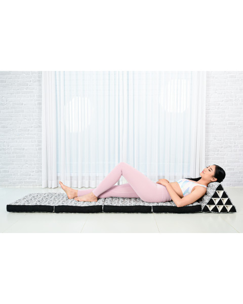 Leewadee Tapis de sol - Matelas avec coussin en kapok, lit thaïlandais fait à la main, 4 éléments pliants, 225 x 50 cm, Noir Blanc