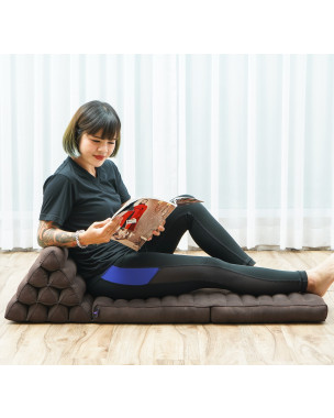 Leewadee 2-Fold Mat with Triangle Cushion – Comfortable TV Pillow, Foldable Mattress with Cushion Made of Kapok, 45 x 20 inches, Brown