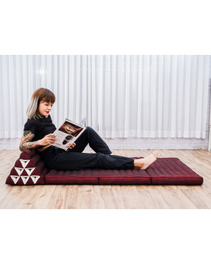 Leewadee 3-Fold Mat XXL with Triangle Cushion – Firm TV Pillow, Foldable Mattress with Cushion Made of Kapok, 67 x 31 inches, Red