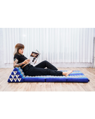 Leewadee 3-Fold Mat XXL with Triangle Cushion – Firm TV Pillow, Foldable Mattress with Cushion Made of Kapok, 67 x 31 inches, Blue