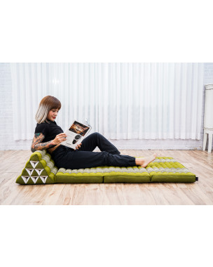 Leewadee 3-Fold Mat XXL with Triangle Cushion – Firm TV Pillow, Foldable Mattress with Cushion Made of Kapok, 67 x 31 inches, Green