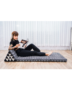 Leewadee 3-Fold Mat XXL with Triangle Cushion – Firm TV Pillow, Foldable Mattress with Cushion Made of Kapok, 67 x 31 inches, Black