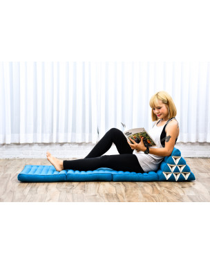 Leewadee 3-Fold Mat with Triangle Cushion – Comfortable TV Pillow, Foldable Mattress with Cushion Made of Kapok, 67 x 21 inches, Light Blue