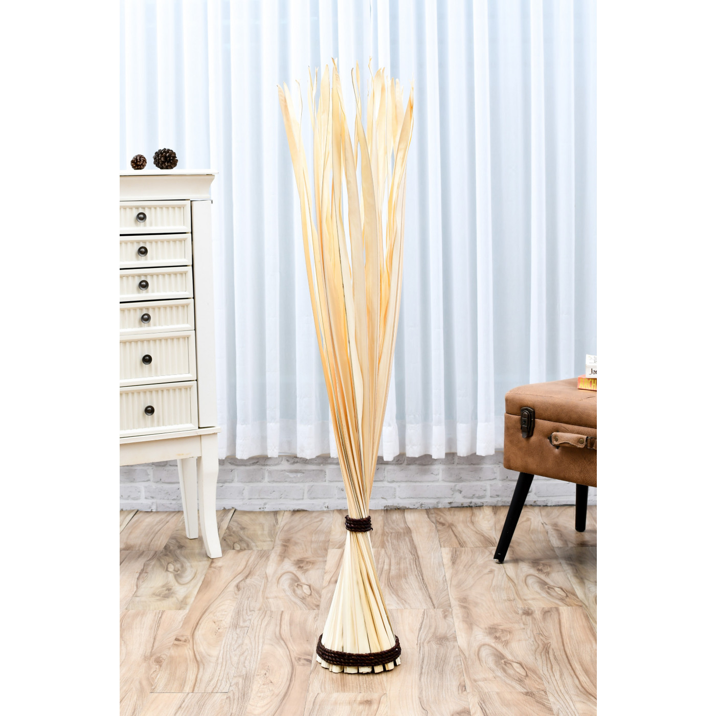 Dried Natural-Grass LEEWADEE Dried coloured palm leaf bunch for floor vases decorative grass twig bunch ecru 120 cm 