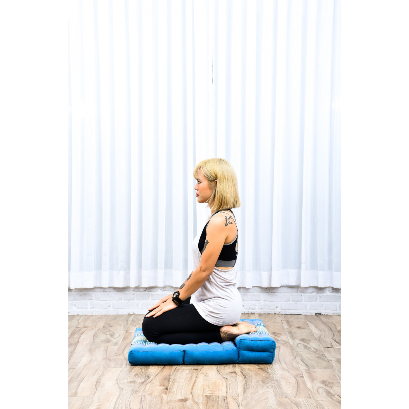 regolabile in altezza e larghezza solido Cuscino da yoga e meditazione piatto e morbido stabile e confortevole ANADEO YogaProducts colore: blu oceano Kapok ad alta densità 100% naturale 
