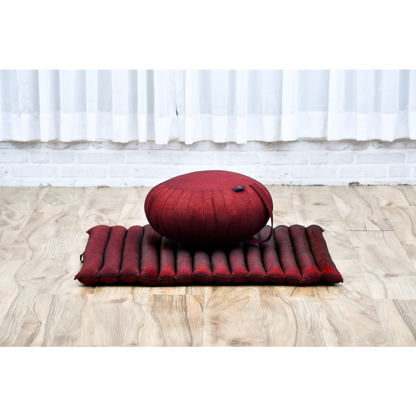 Leewadee Meditation Cushion Set – 1 Small Zafu Yoga Pillow and 1 Small  Roll-Up Zabuton Mat